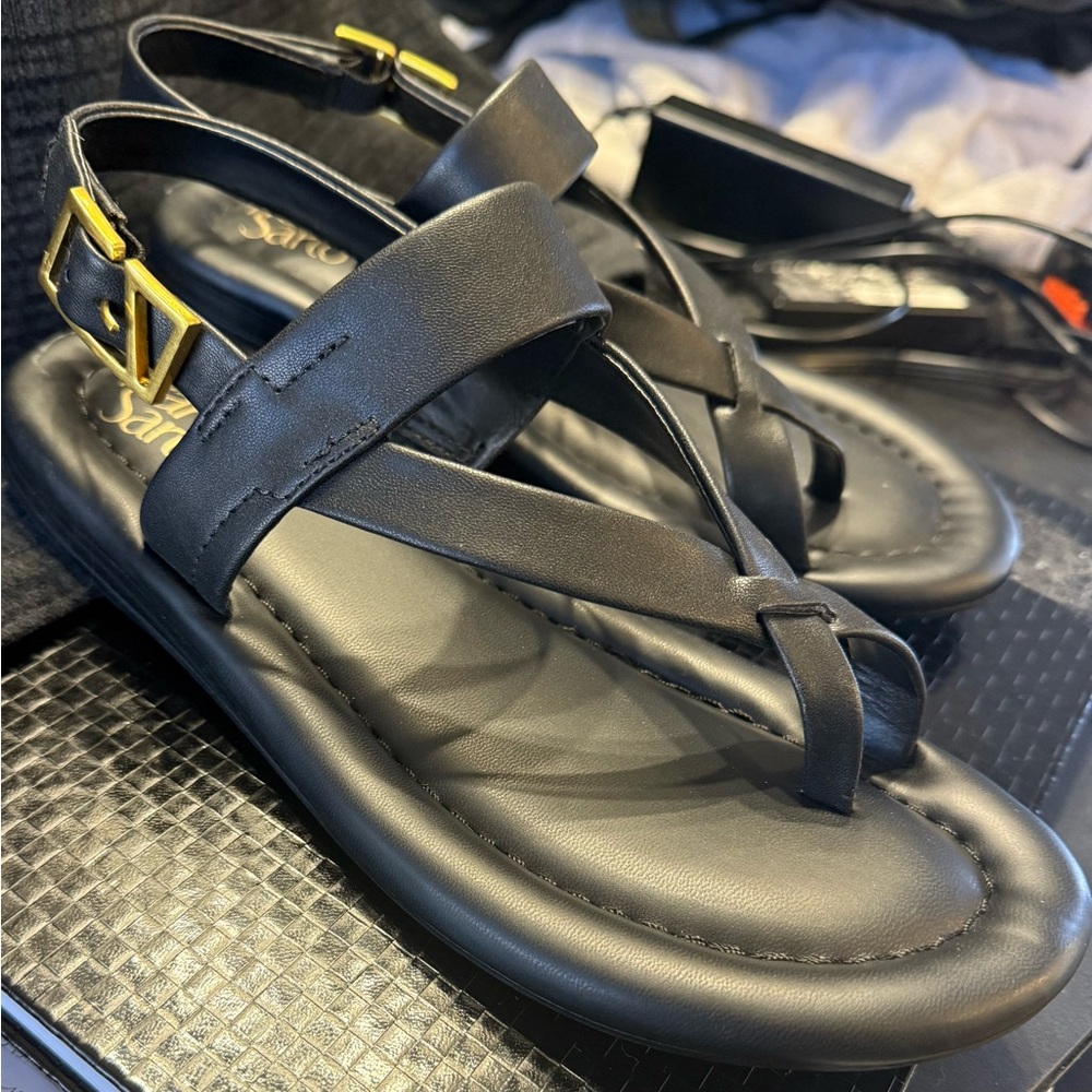 Franco Sarto Black Cross-Strap Sandals - Picture 2 of 7